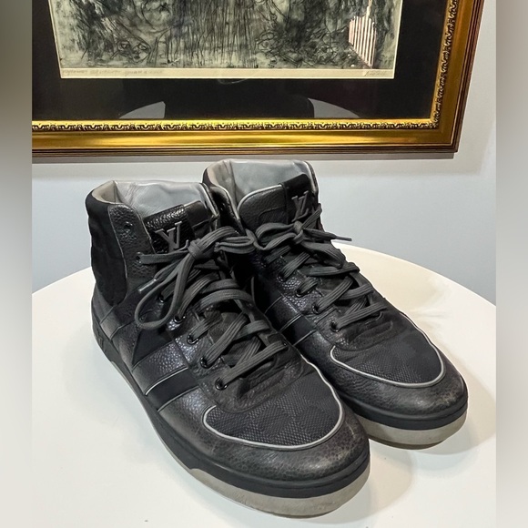 Men’s Pre-loved Louis Vuitton Ace Dalmier Luxury Hi-top Sneakers. 6.5 US - Picture 2 of 9